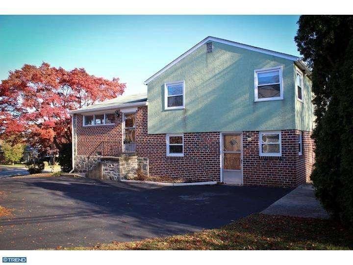 2340 Poplar Rd - Photo 2 of 25