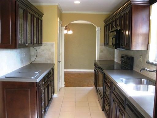 150 Kent Dr - Photo 3 of 10