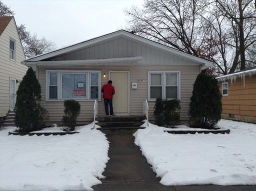 16763 Bulger Ave - Photo 2 of 12