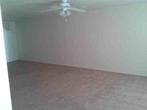 5031 Redbud Dr - Photo 2 of 10