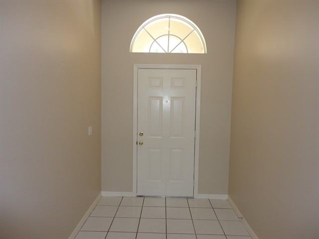 2912 Folklore Dr - Photo 2 of 15