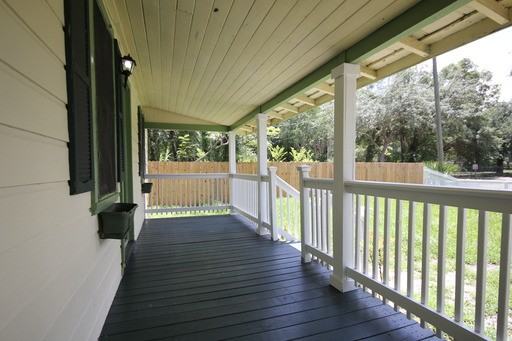507 NE 18th St - Photo 2 of 3