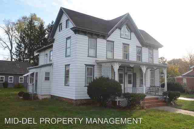 200 Main St - Photo 2 of 29