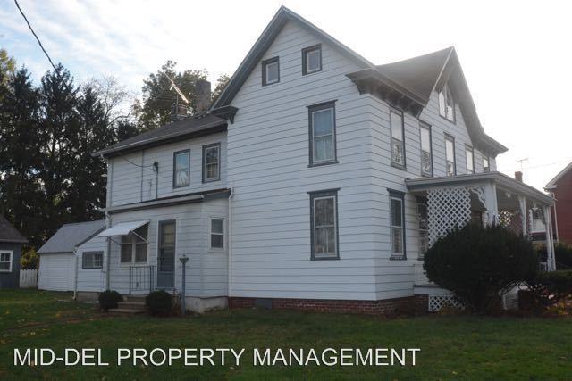 200 Main St - Photo 3 of 29