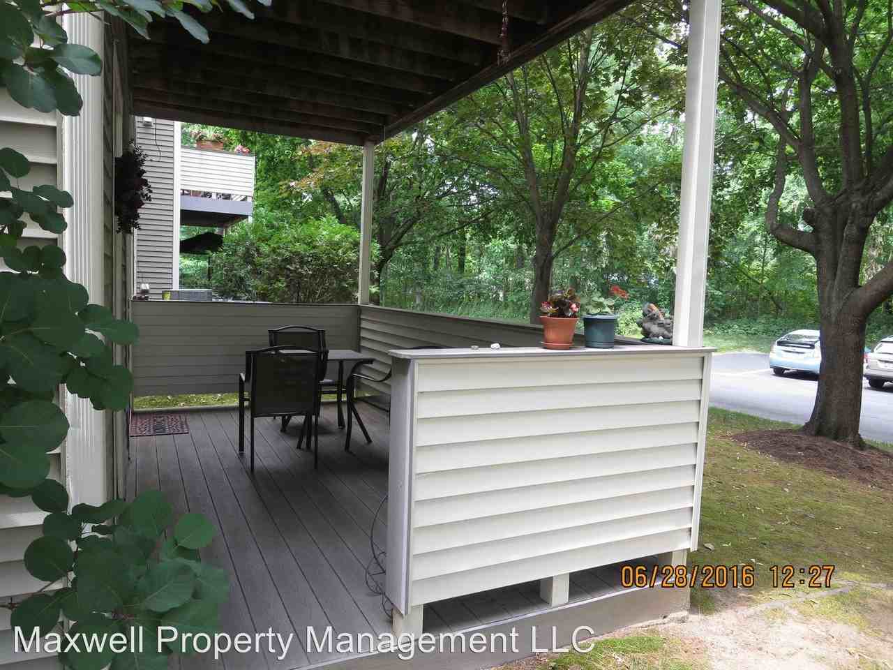 139 Monmouth Way - Photo 3 of 17