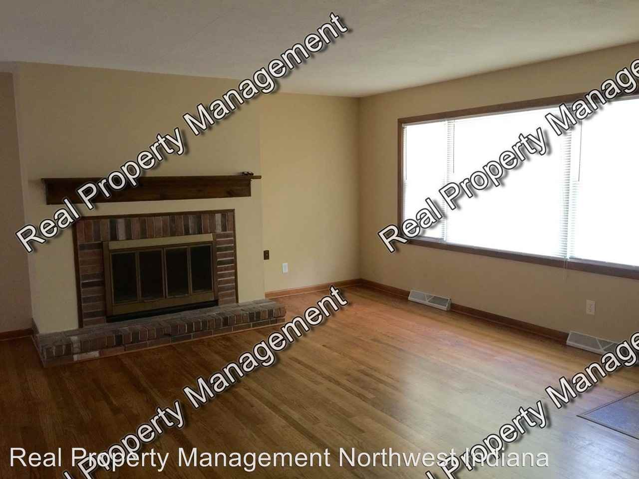 6778 Van Buren St - Photo 3 of 12