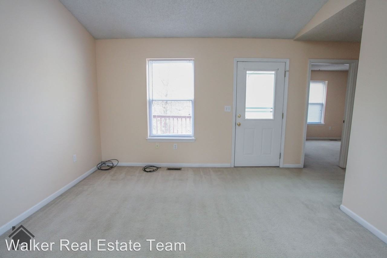 140 Hickory Valley Rd - Photo 3 of 50