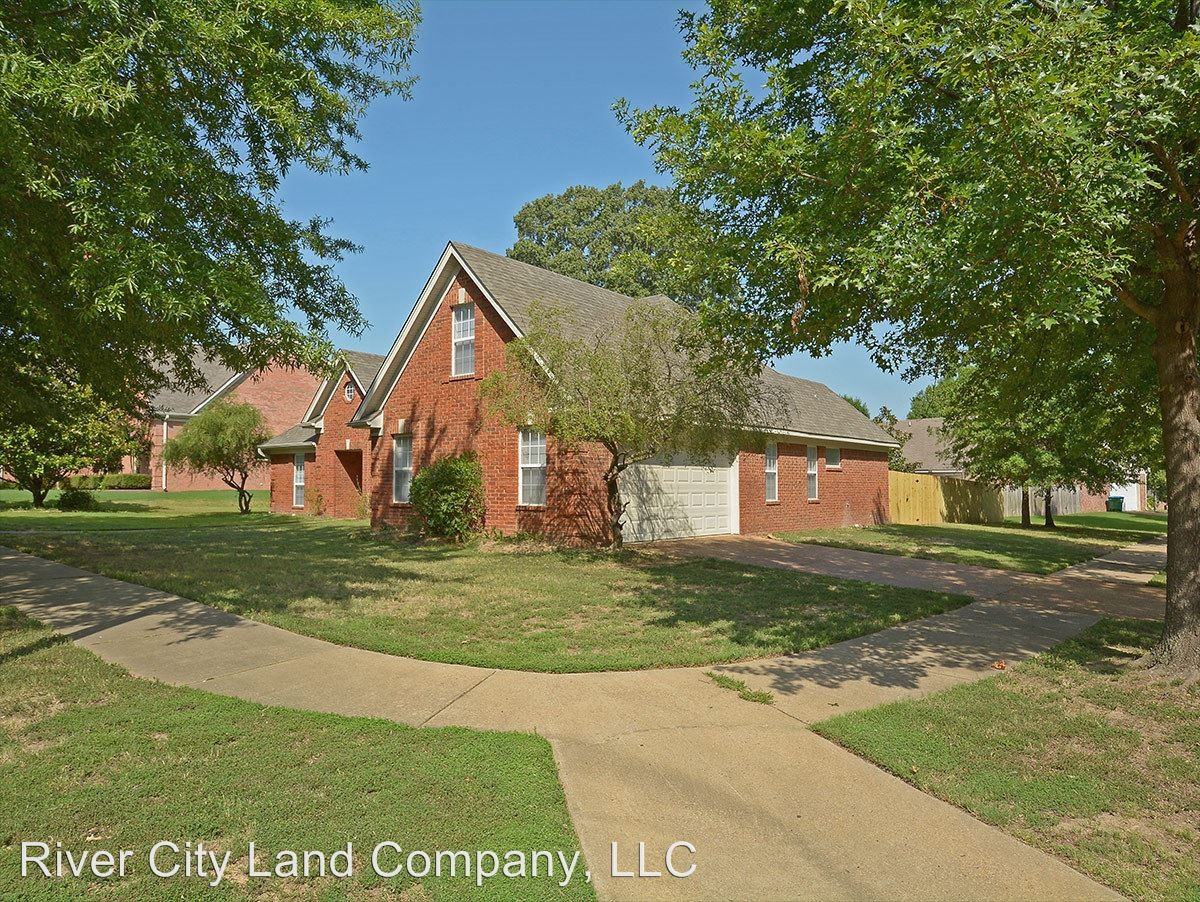 11838 McAuley St - Photo 2 of 17