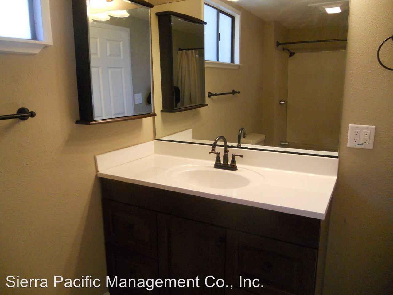 641 Clay St - Photo 3 of 9