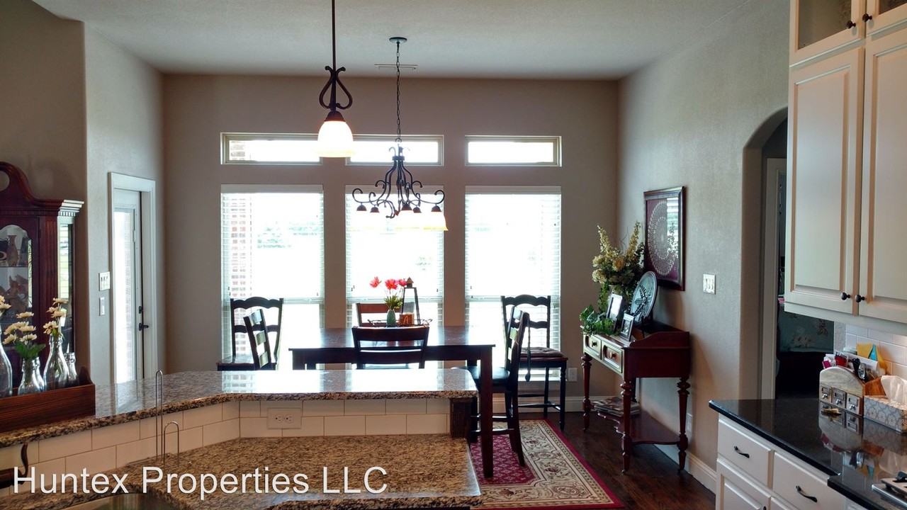 4505 Co Rd 2727 - Photo 3 of 12