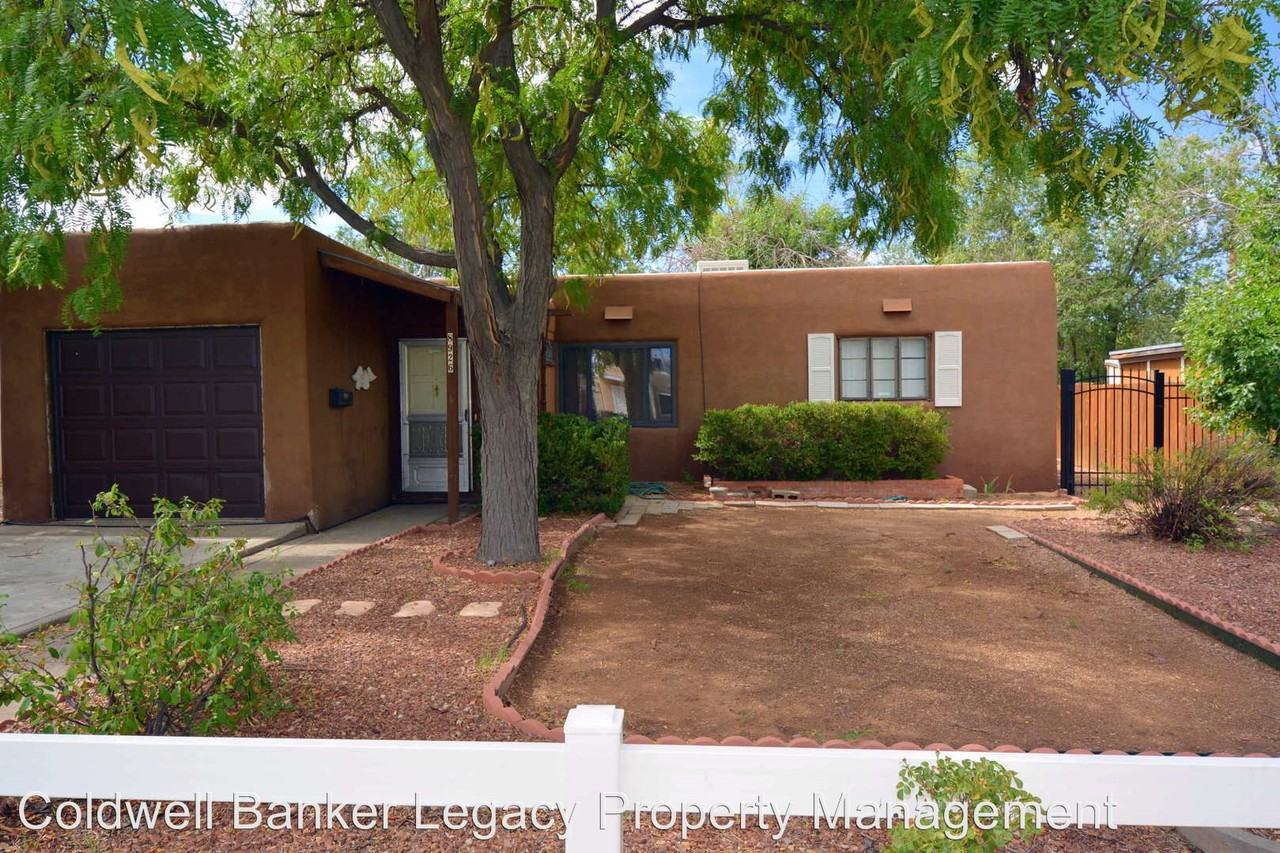 8926 Aztec Rd NE - Photo 2 of 18