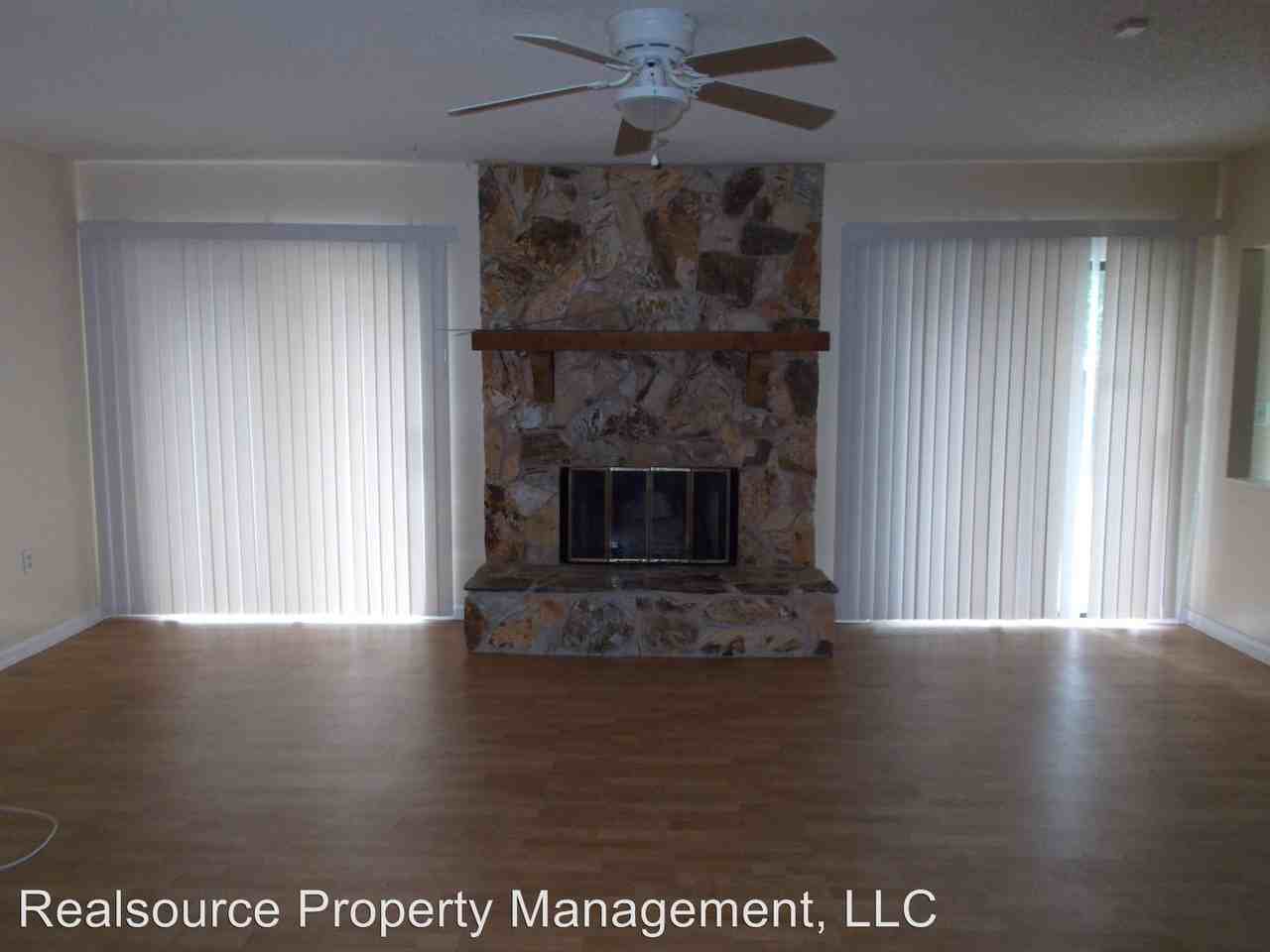 7554 Stidham Dr - Photo 3 of 12