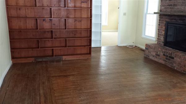 2590 Lakeville Rd - Photo 3 of 7