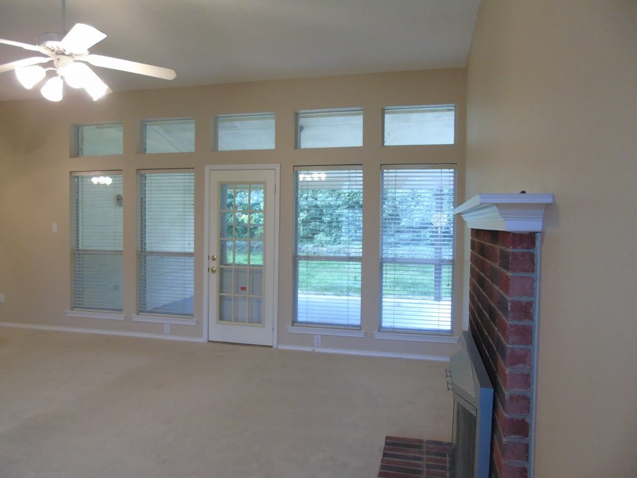 205 Valley Drive - Photo 2 of 9