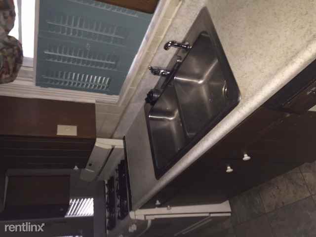 3305 Florence St - Photo 3 of 13