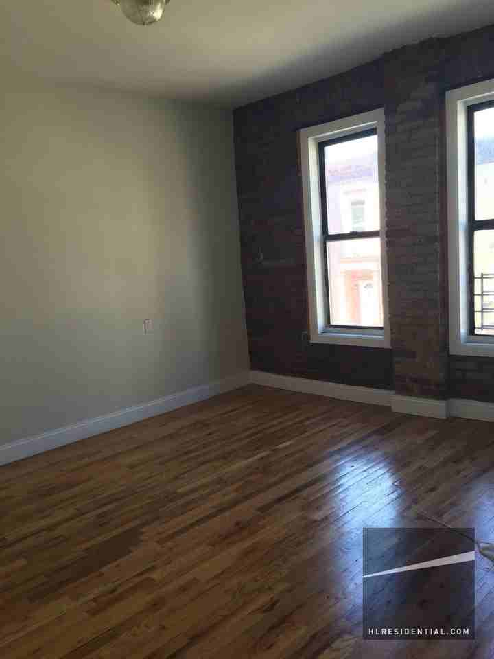 1226 Lincoln Place #7B