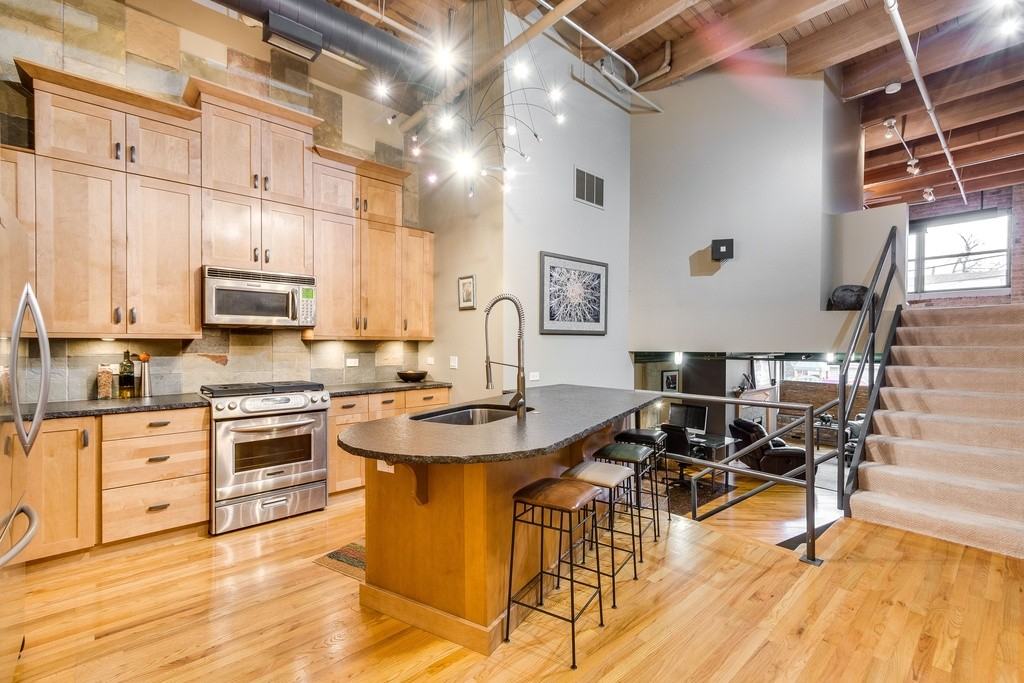 1733 West Irving Park Road