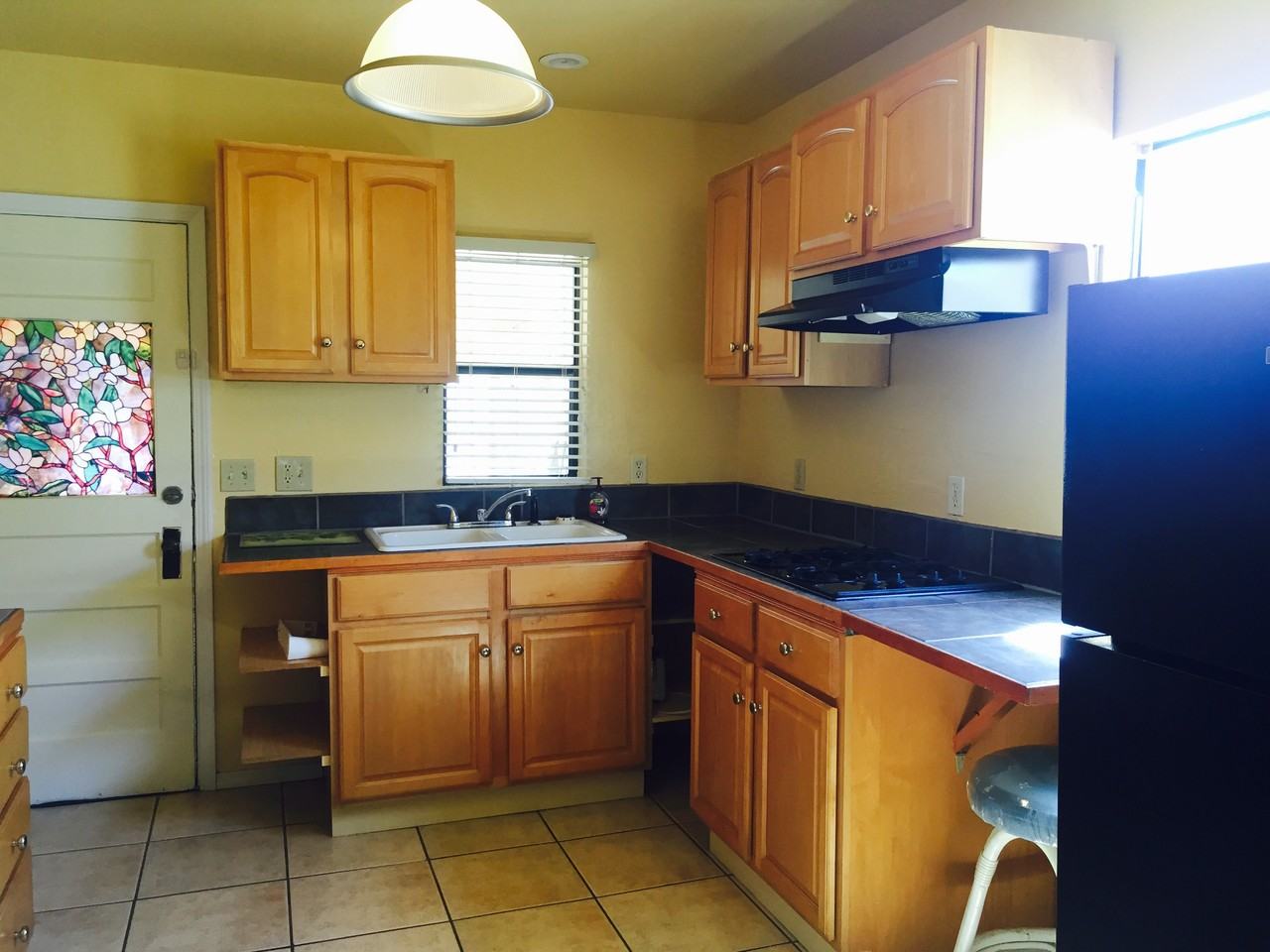 303 E 2nd Ave - Photo 3 of 11