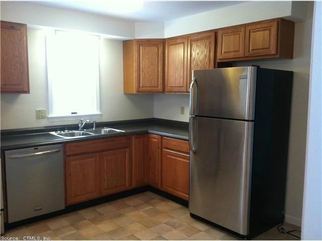 7 Shelby Cir - Photo 3 of 5