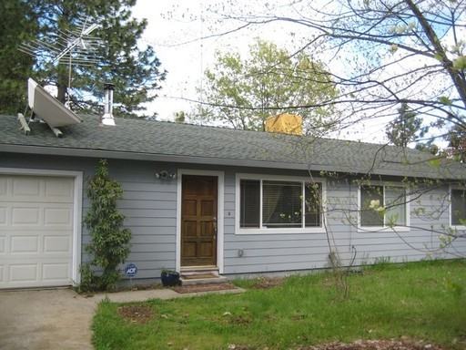4671 Woodland Dr - Photo 2 of 10