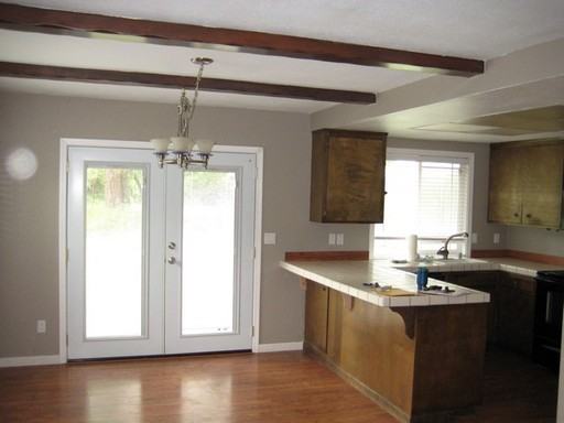 4671 Woodland Dr - Photo 3 of 10