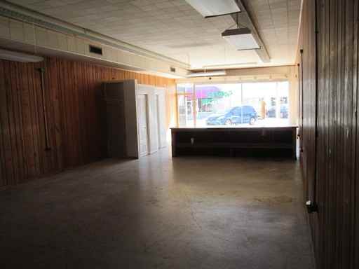 125 E Stuart Ave - Photo 2 of 4