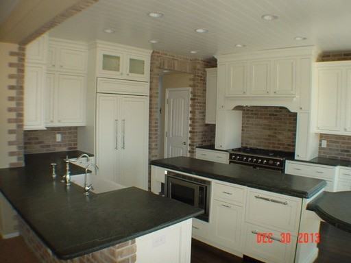 5944 Airport Rd - Photo 3 of 24