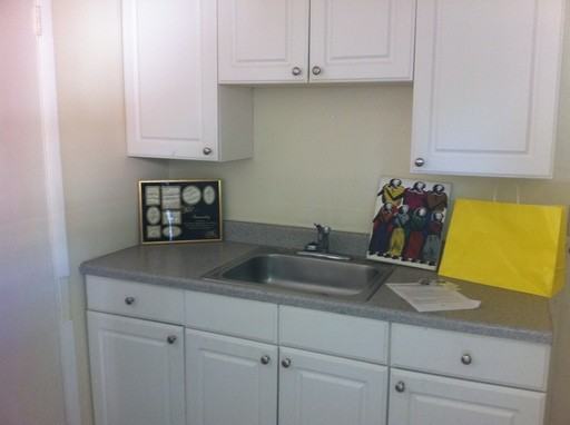 2230 Liverpool Ln - Photo 2 of 5