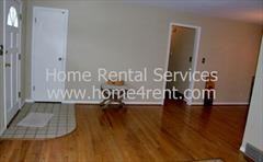 8826 Benson St - Photo 3 of 14