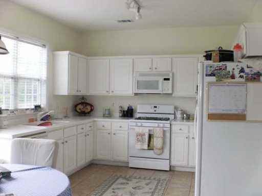 122 Aucilla Ln - Photo 3 of 13