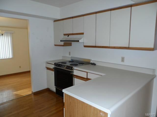 2047 Kentmore Ln - Photo 3 of 14