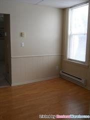 731 2nd St - Photo 3 of 6