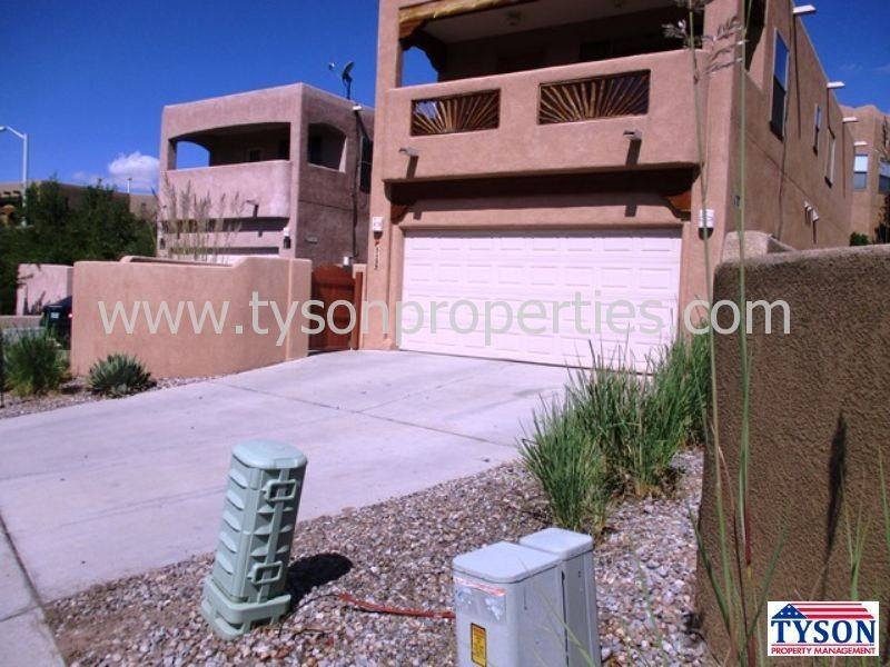 5123 Mirada Dr NW - Photo 2 of 15