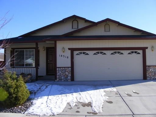 18318 Dustin Ct - Photo 2 of 10