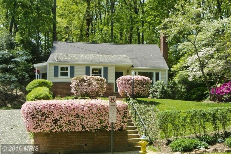 1320 N Quintana St - Photo 2 of 21