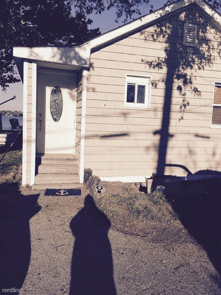 50722 Base St - Photo 3 of 7