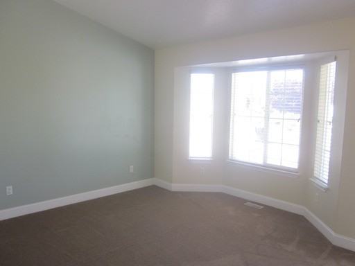 4851 Mountain Park Cir - Photo 3 of 30