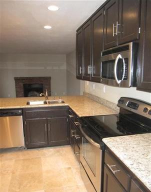 141 Creek Way - Photo 2 of 12