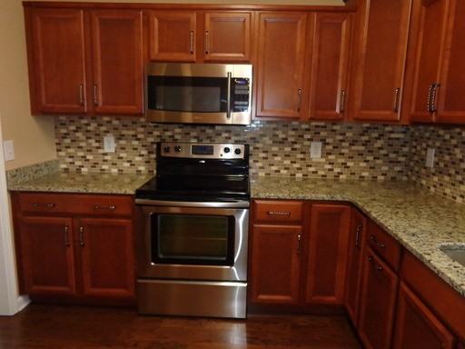 141 Claybrook Ln - Photo 3 of 12