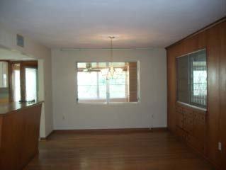 1169 Cordova Ave - Photo 3 of 13