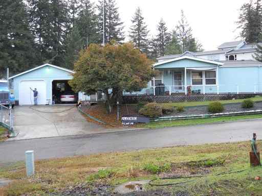 201 16th St - Photo 2 of 19