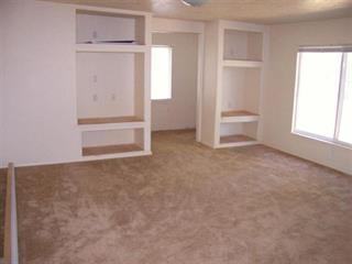 2322 E Dewey Ave - Photo 3 of 7