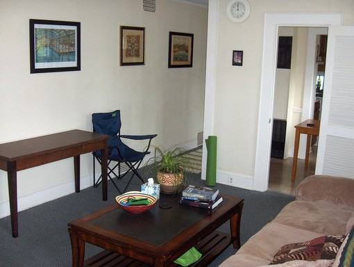 2510 Oleander Dr - Photo 3 of 5