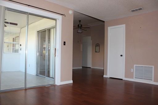 1351 La Mirada Ct - Photo 2 of 13