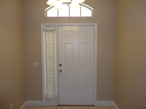 12033 Northumberland Dr - Photo 2 of 17