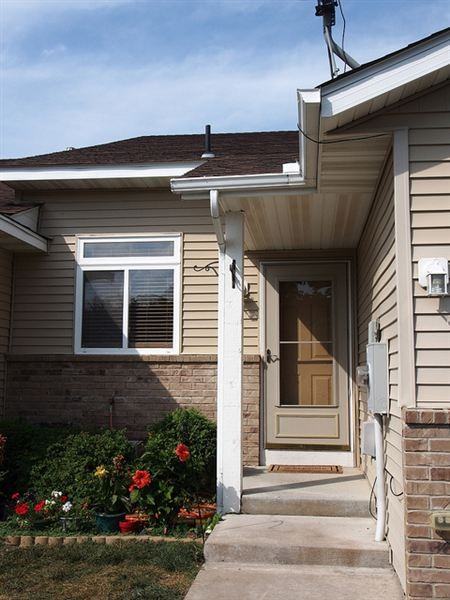 636 35th St W - Photo 2 of 12