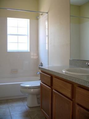 4802 19th St - Photo 2 of 4
