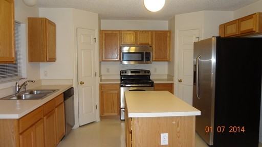 1823 Sorento Cir - Photo 2 of 19