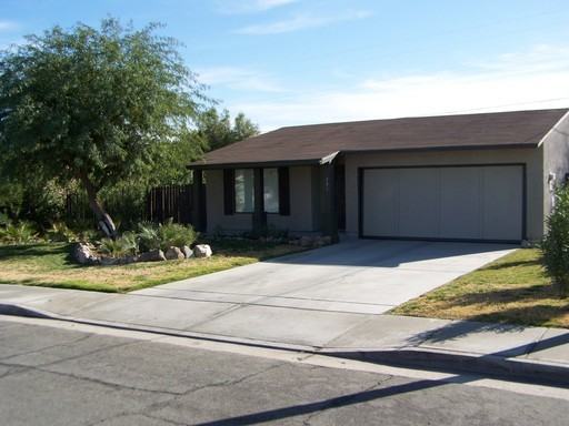 481 W Sunview Ave - Photo 2 of 18