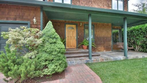 102 Inez Pl - Photo 2 of 19